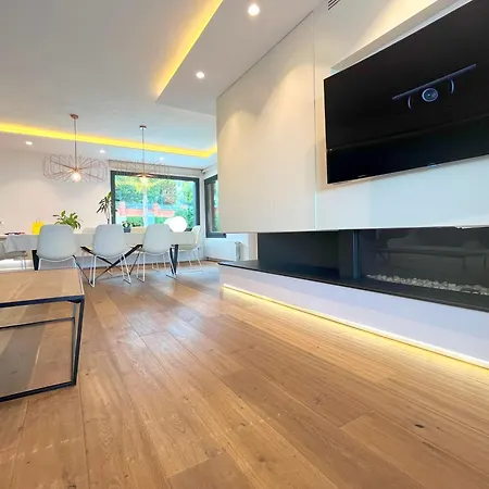 Espectacular Casa De Diseno Alto Standing Villa Alella